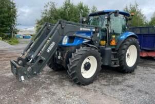 New Holland TS115A