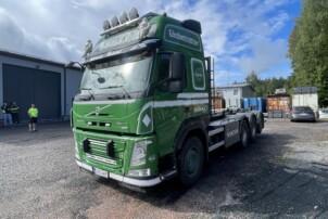 Volvo FM 500 8x4/4-3700 koukkuauto