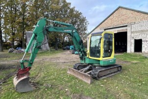 Takeuchi TB153 FR