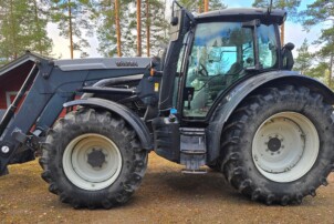 Valtra N174 Versu