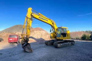 Komatsu PC 228 USLC-11 EO