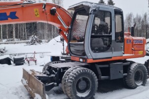 Fiat Kobelco EX135W