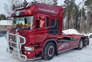 Scania P440