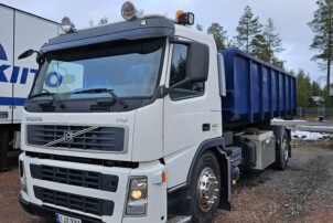 Volvo FM9 300