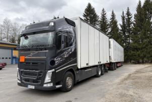 Volvo FH13 460