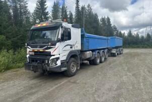 Volvo FMX 540 8X4 tienhoitoauto / kasetti