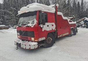 Volvo FL 9.6 hinausauto