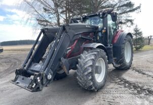 Valtra T215 Active + G7S etukuormaaja