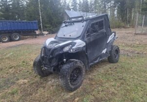 Can-Am 650 Maverick Trail lämpöhytillä