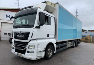 MAN TGX 26.500 6X2-4 LL