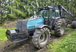 Valtra Valmet 8050 + Kesla 122/314T