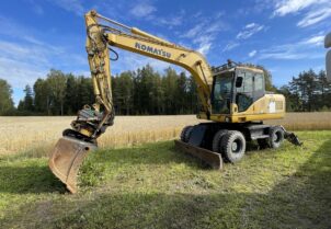 Komatsu PW160-7K