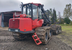 Komatsu 830.3